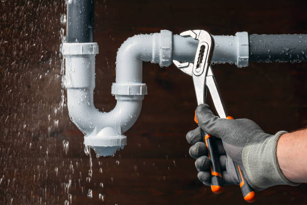 Professional Drain Cleaning technician working in Lando, SC